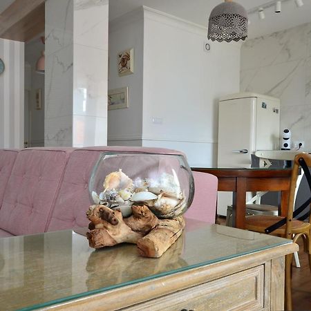 Apartament Biala Sowa - Weisse Eule Apartment Kołobrzeg Buitenkant foto
